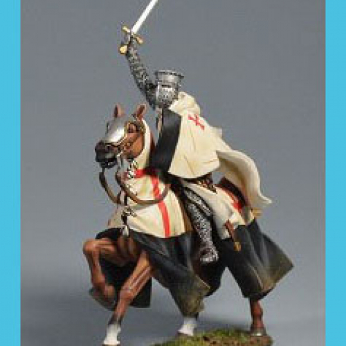 BOL6008 Cavalier templier chargeant avec épée.
