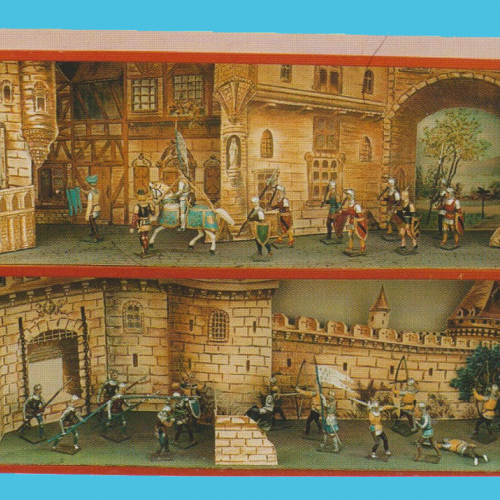 8043A Jeanne d'Arc - boîte diorama à 2 étages (photo page 170 du livre "Collection C.B.G. Mignot" de C. Blondieau).