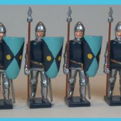 M105 Medieval Men-At-Arm Marching Troop With Shield