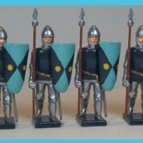 M105 Medieval Men-At-Arm Marching Troop With Shield