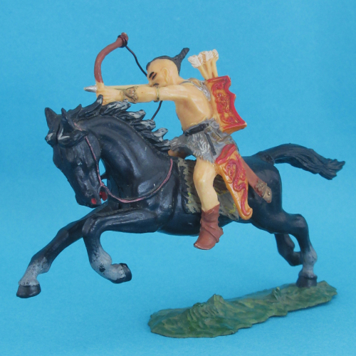 8756  Archer tirant (II) sur cheval 2.