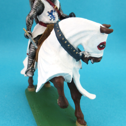 Chevalier customisé à partir du RP 17 Herzog der Löwe.