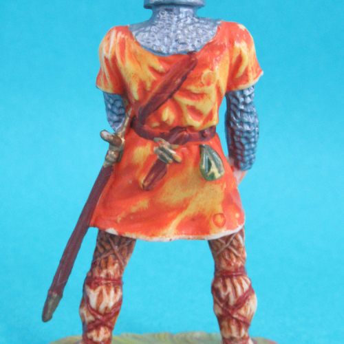 8836  Normand servant catapulte portant une pierre (II).