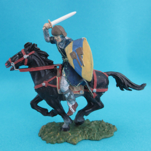 8857  Cavalier avec épée et écu sur cheval 2 (II).
