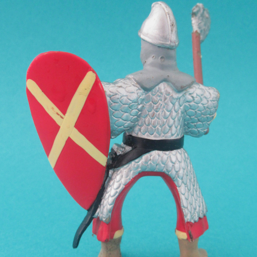 39304   Chevalier normand moustachu avec hache rouge.