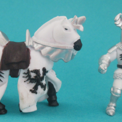 33016 Chevalier au cimier et son cheval.