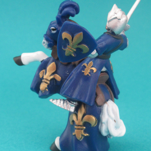 33016  Le Paladin bleu à cheval.