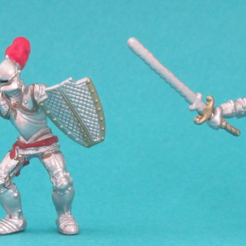 33000 Chevalier en armure deux types d'épée.