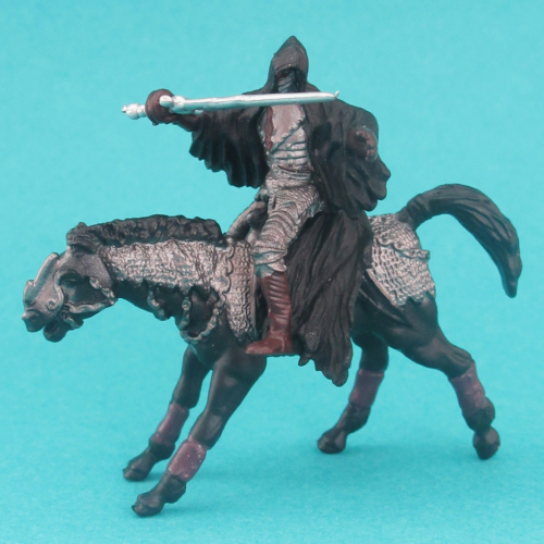 38901   Cavalier noir.