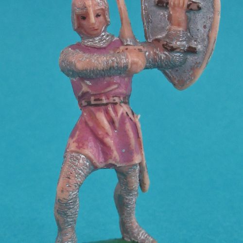 CR01 Soldat chrétien avec épée et bouclier levés.