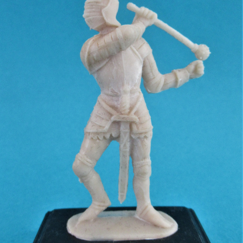 Chevalier avec masse d'armes.