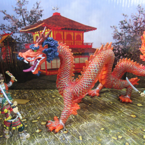 60854   Coffret Dragon chinois (1 dragon chinois, 3 samouraïs).