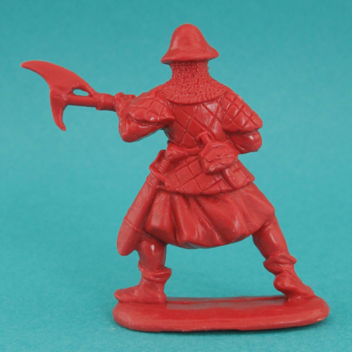 04. Chevalier avec hache à long manche.