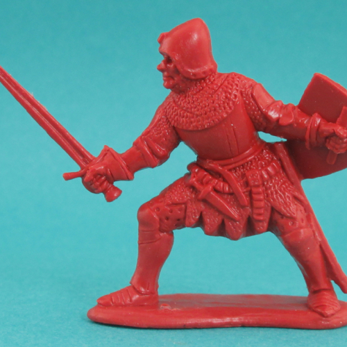 02. Chevalier attaquant avec épée et écu.