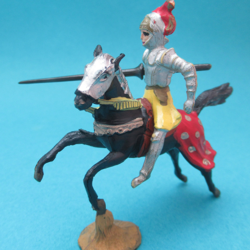 363 Chevalier jouteur, casque à plumets (cheval Nr 221).