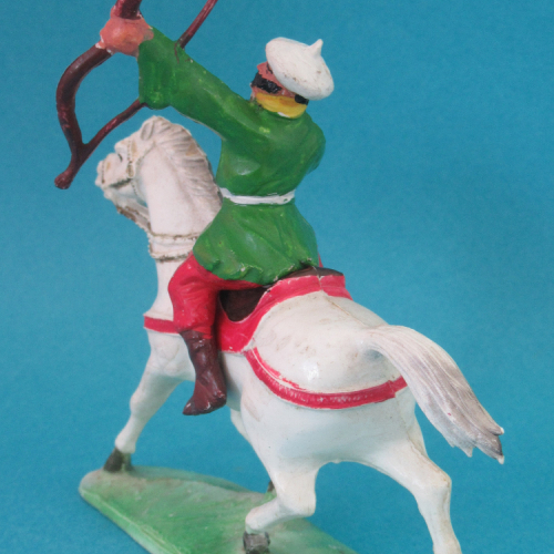 10. Archer sarrasin avec arc à cheval.