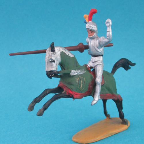364 Chevalier jouteur, bras gauche levé (cheval Nr 222).