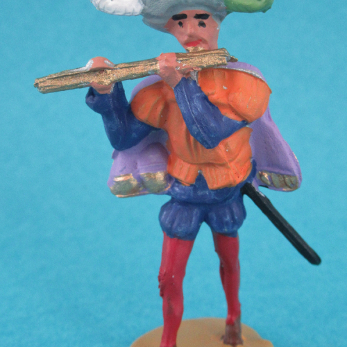 505 Musicien avec cape jouant du fifre (figurine repeinte).