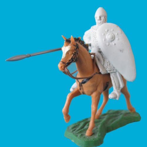 03. Cavalier normand avec lance et bouclier.
