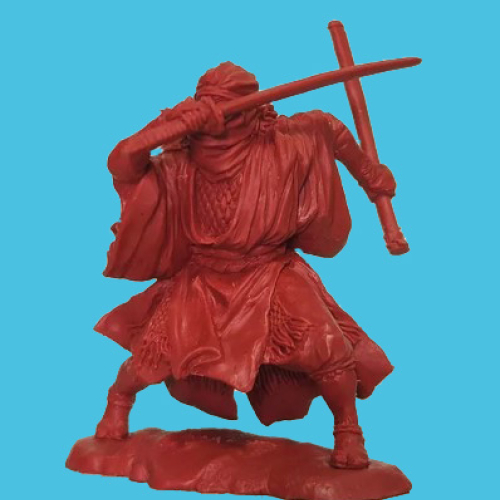 02. Ninja avec katana et fourreau en main.
