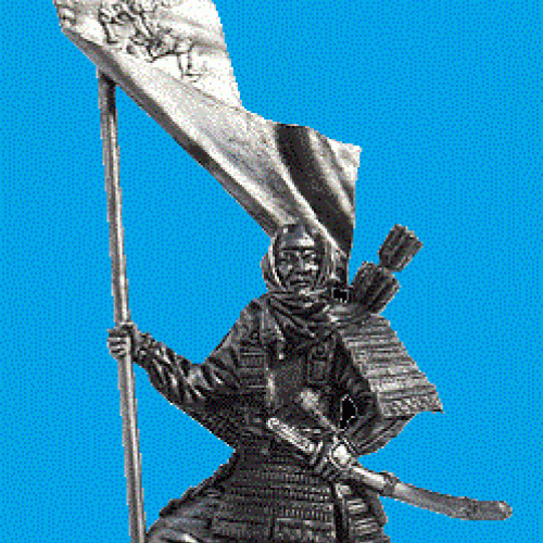 M183 Moine guerrier japonais avec drapeau (1185).