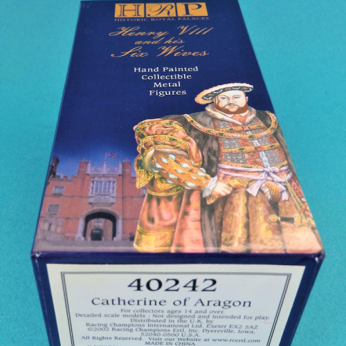 Exemple de boîte Nr 40242 Catherine of Aragon.