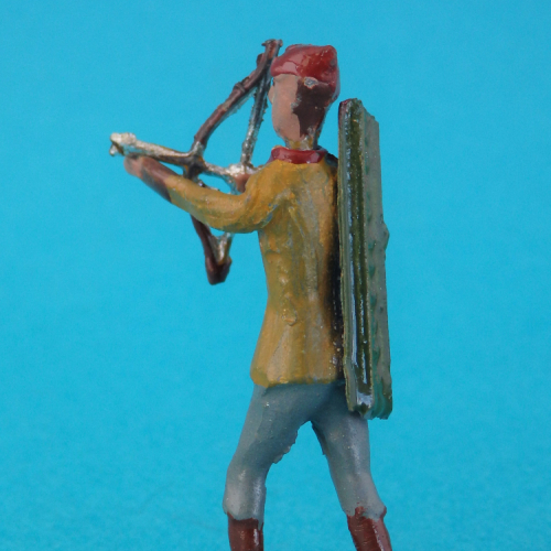 Un long carquois sur le dos.