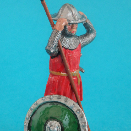 HK04 Homme d'armes français avec lance et bouclier à ses pieds (1460- 1500).