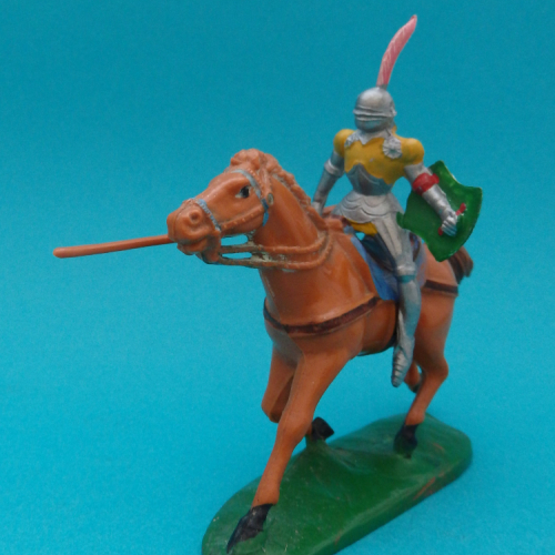 16. Cavalier jouteur avec lance séparable.