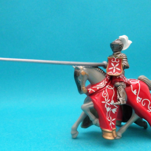 Nr 08763 Set en boîte - chevalier à cheval rouge et blanc avec lance.