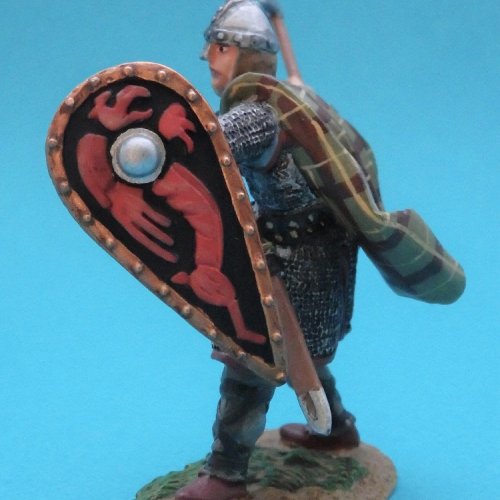 VIK011 Normands, Croisés avec cape (1/3 figurines).