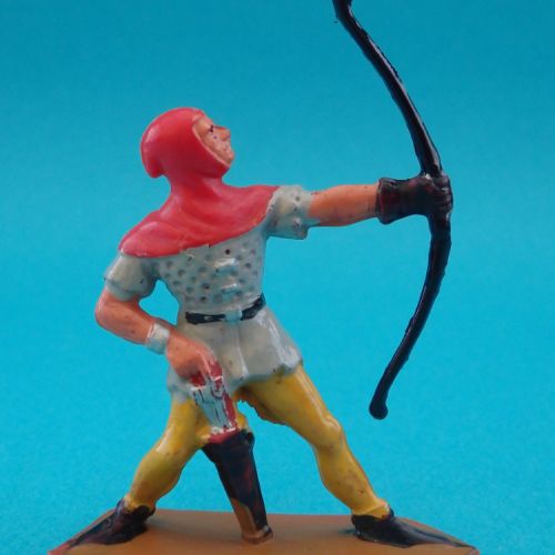Archer capuche (plastique rouge).
