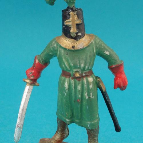 Chevalier casque et épée.