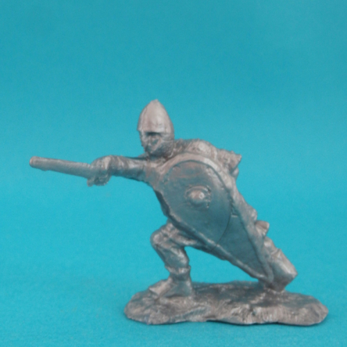 Normand avec épée pointée.