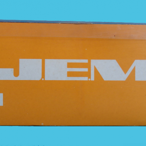Dos de la boîte orange JEM avec référence N°133 Moyen-âge.