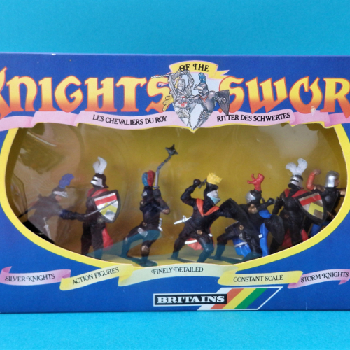 7777  Boxed set contenant 7 chevaliers Black Knights à pied.