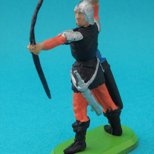 N°910 Archer en noir.