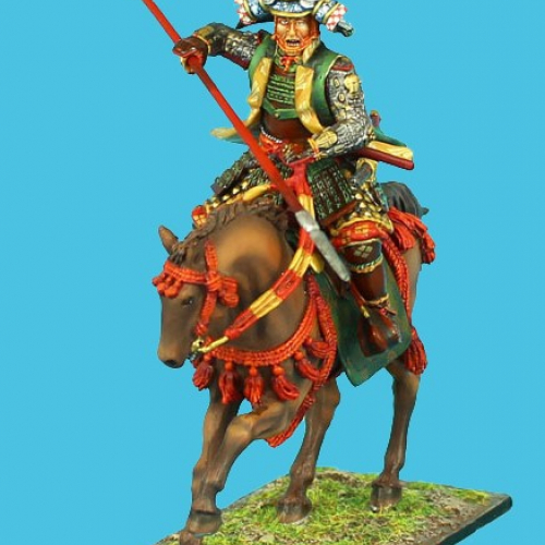 SAM023 Cavalier samouraï chargeant avec yari et jinbaori, clan Tadeka.