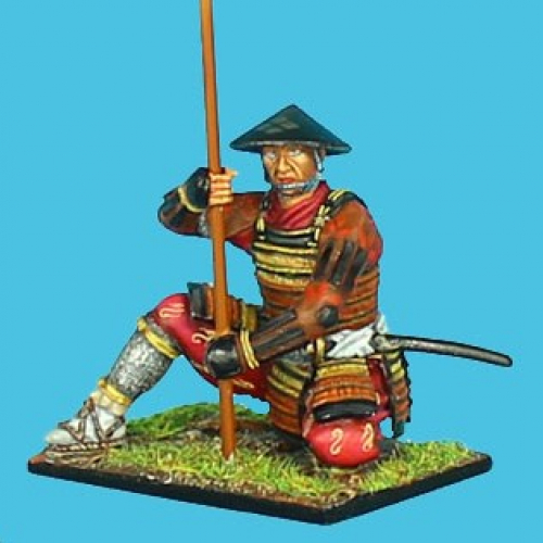 SAM033 Samouraï assis avec la bannière du clan Tadeka.
