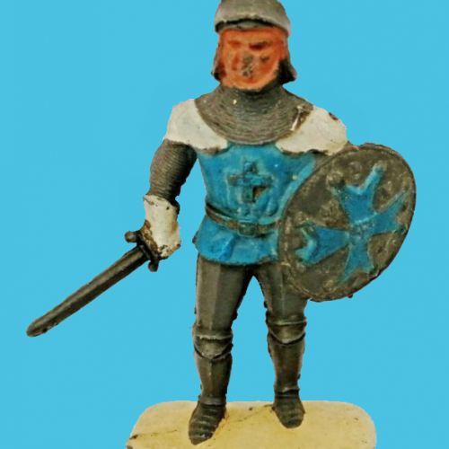 CH05b Chevalier avec casque à plumet, épée et bouclier rond croix (version JEM - manque plumet - photo forum soldat plastique).